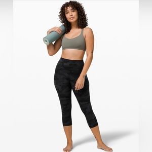lululemon athletica Align Crop 21" Formation Camo Deep Coal Multi size 4